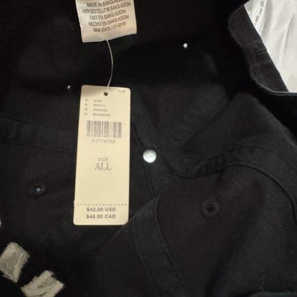 Black London Baseball Cap - Picture 3 of 5